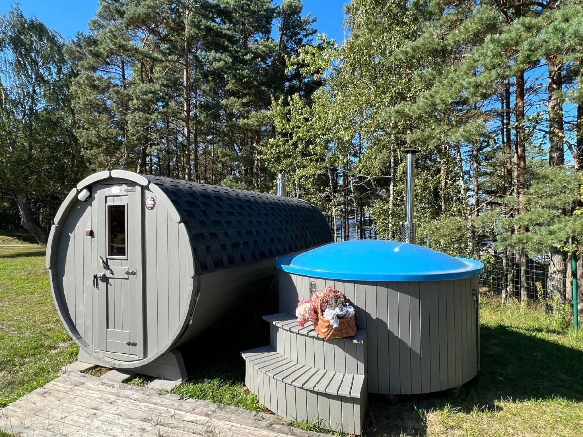 Camping Noras Hotel Mērsrags Екстериор снимка