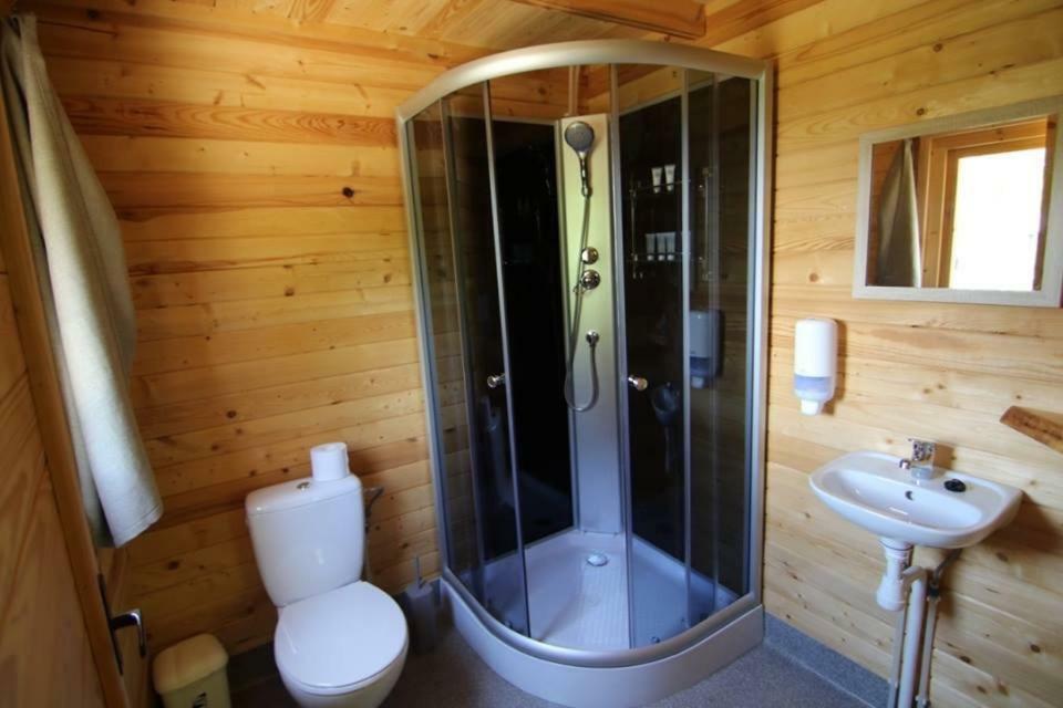 Camping Noras Hotel Mērsrags Екстериор снимка