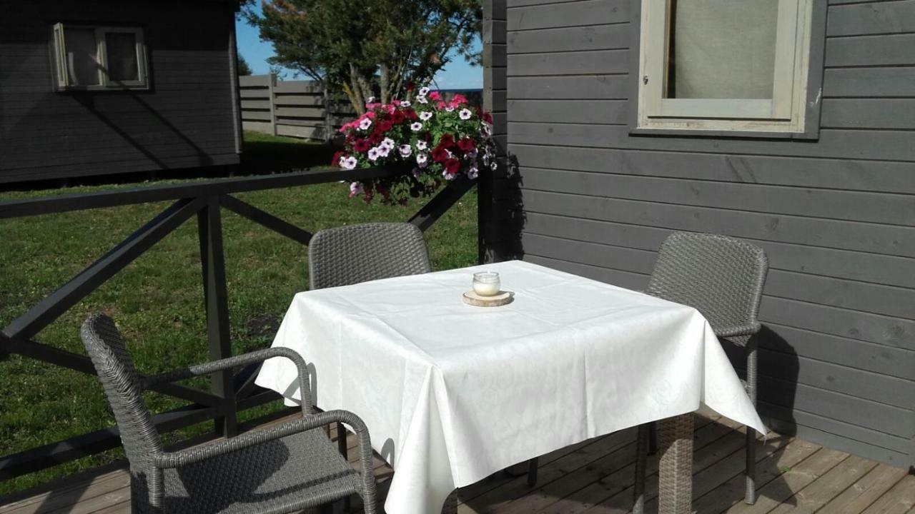 Camping Noras Hotel Mērsrags Екстериор снимка